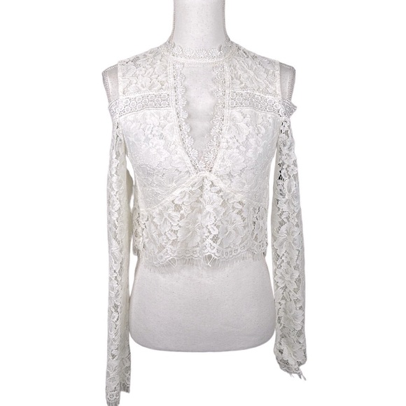 Missguided Cream Lace High Neck Cold Shoulder Crop Top Size 4 New with tags! - Picture 1 of 9
